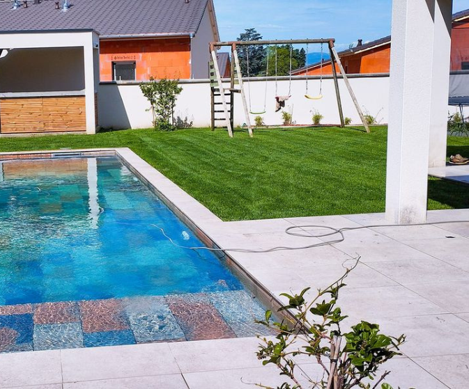 jardin lyon gazon dense vert